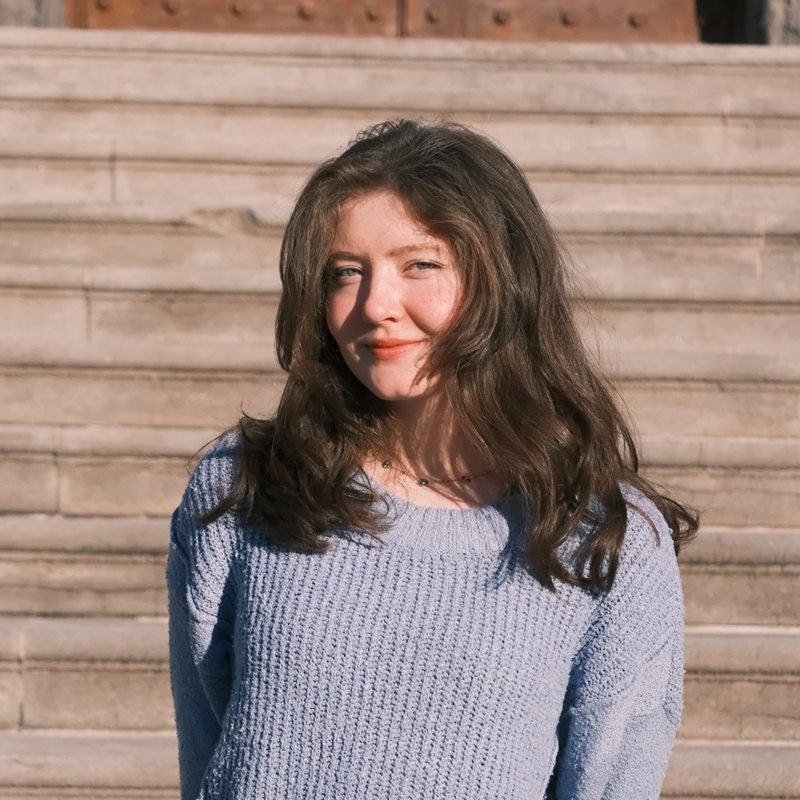 Ellie Griffiths-Barnhart